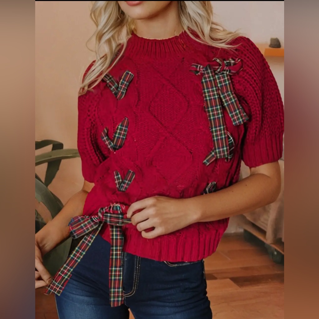 261 Holiday Puff Sleeve Sweater
